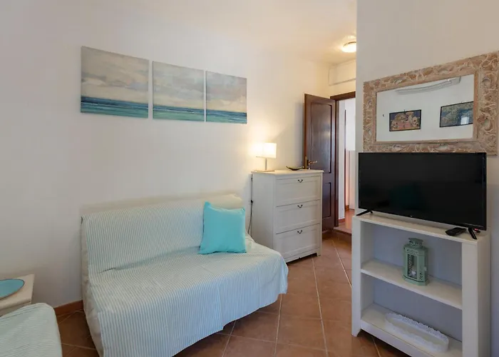 Дом отдыха A Due Passi Dalla Spiaggia - Helloelba *